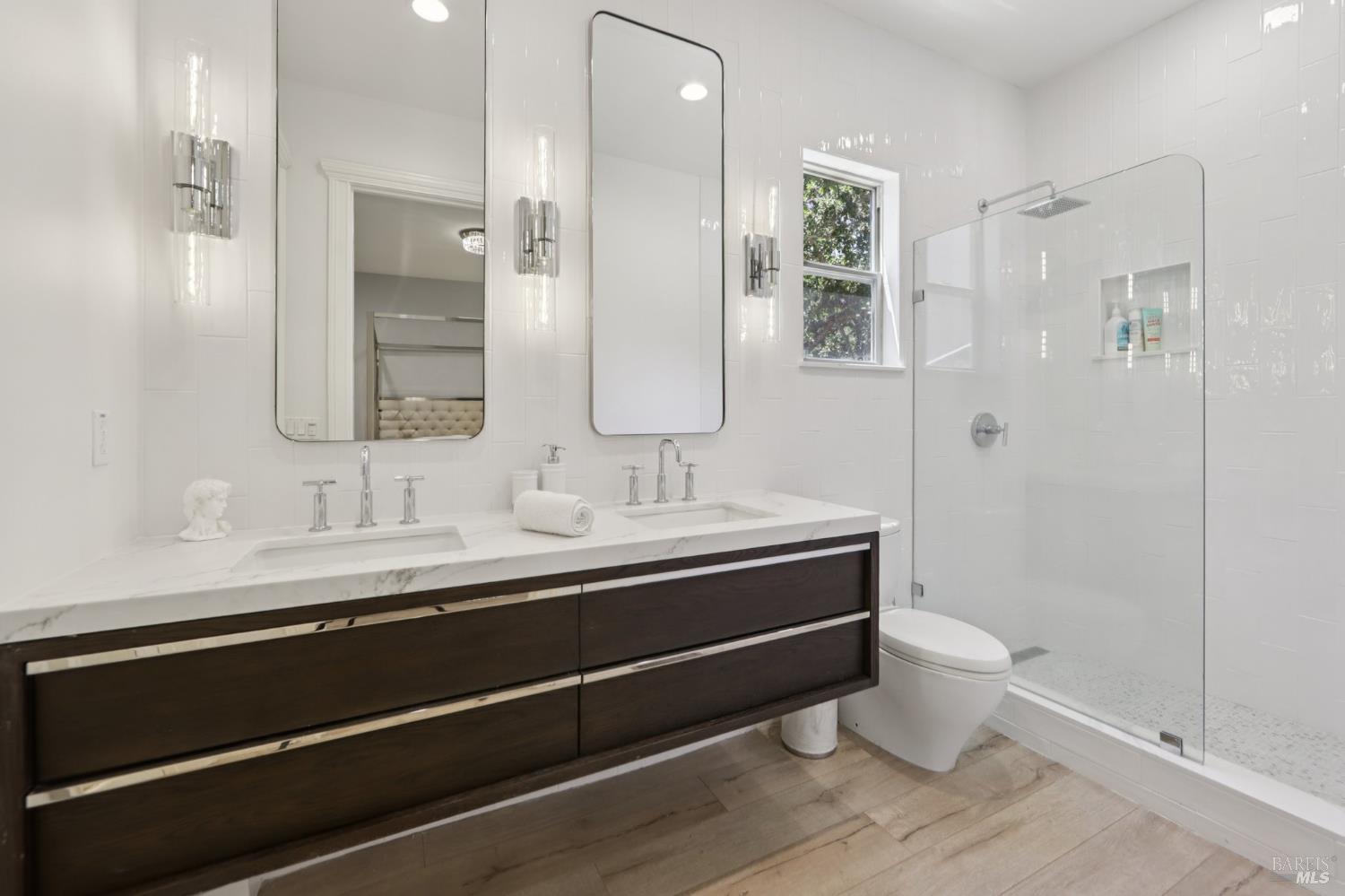 Detail Gallery Image 45 of 70 For 5969 Vista Rdgs, Santa Rosa,  CA 95409 - 5 Beds | 3/1 Baths