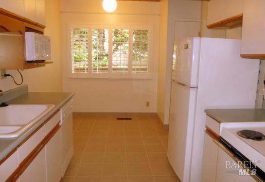 Detail Gallery Image 7 of 17 For 92 Elizabeth Way, San Rafael,  CA 94901 - 0 Beds | 0 Baths