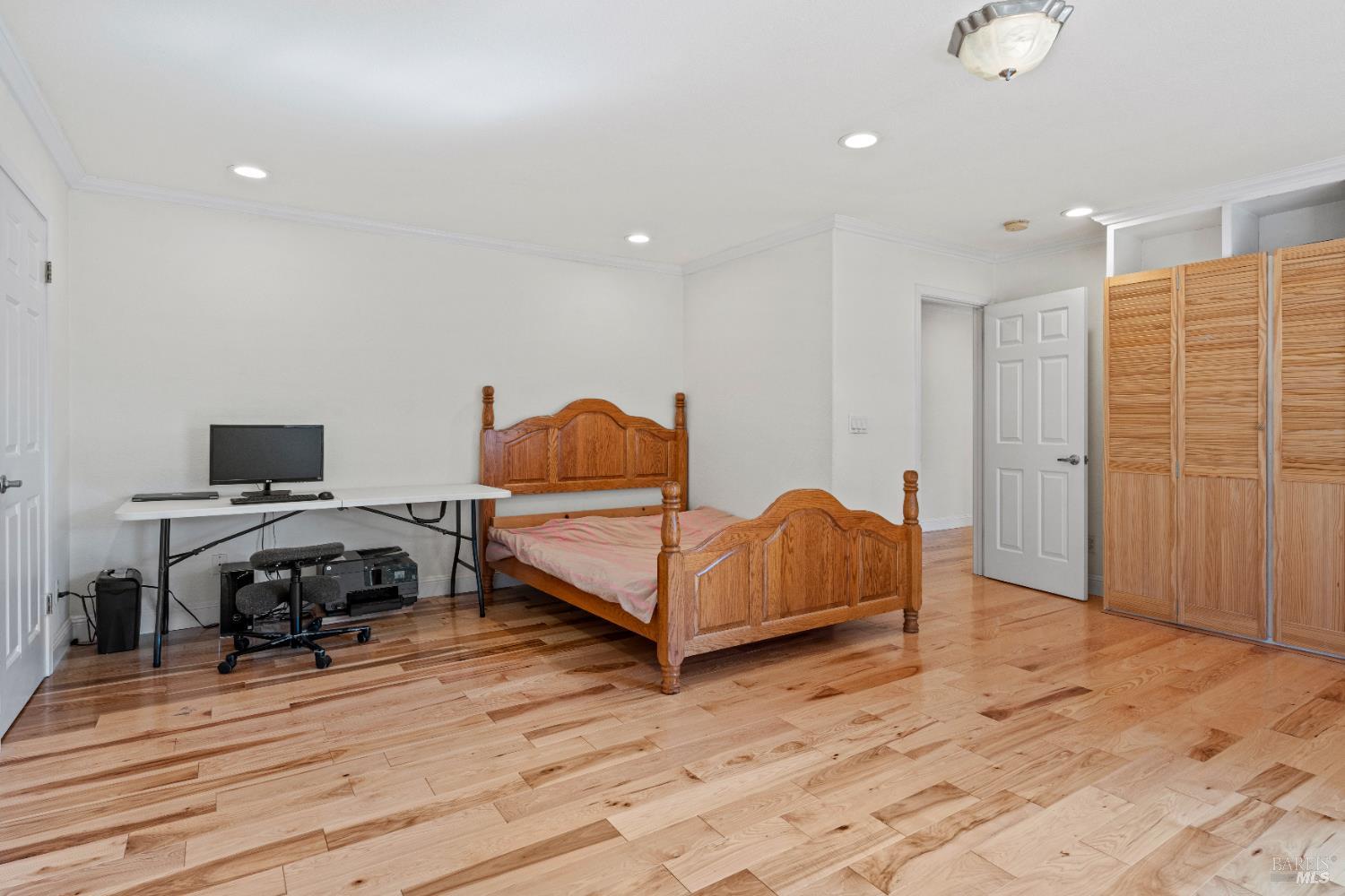 Detail Gallery Image 12 of 31 For 1701 Hickory Ct, Ukiah,  CA 95482 - 3 Beds | 3 Baths