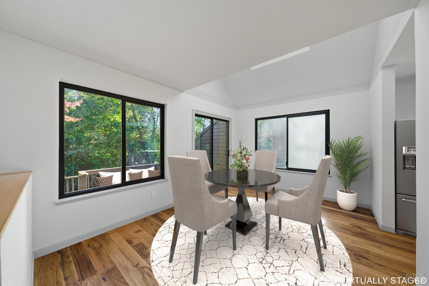 Detail Gallery Image 12 of 40 For 3316 Parker Hill Rd, Santa Rosa,  CA 95404 - 2 Beds | 1/1 Baths