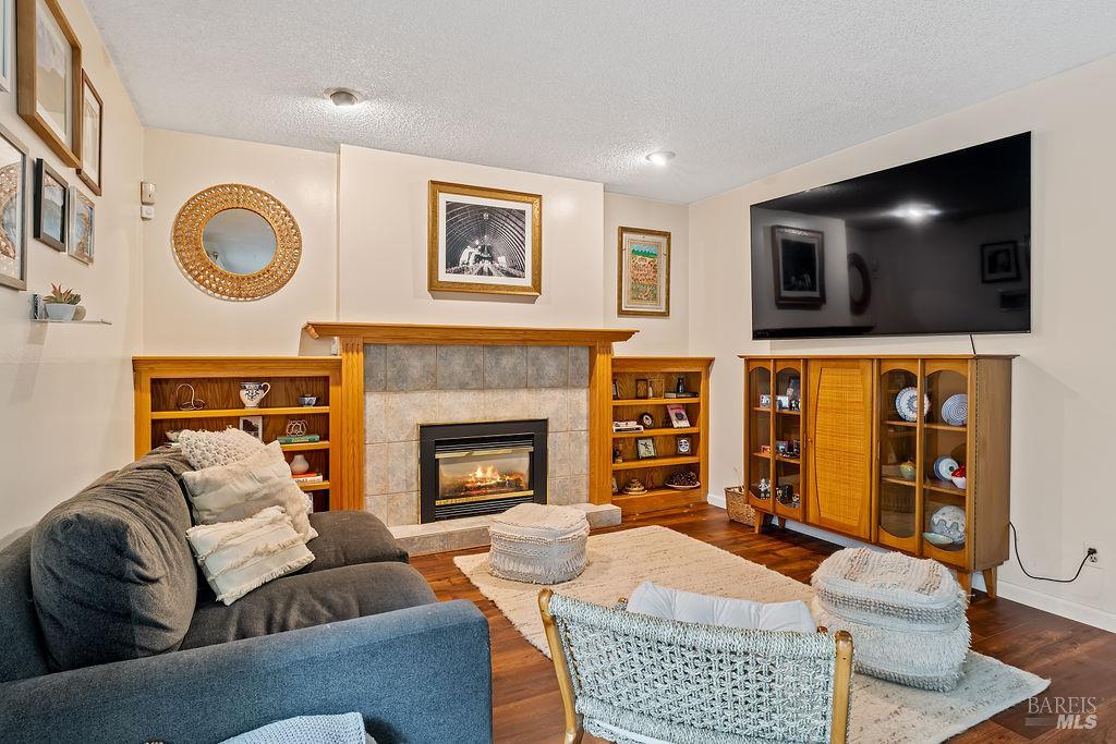 Detail Gallery Image 44 of 74 For 2635 Canterbury Dr, Santa Rosa,  CA 95405 - 3 Beds | 2 Baths