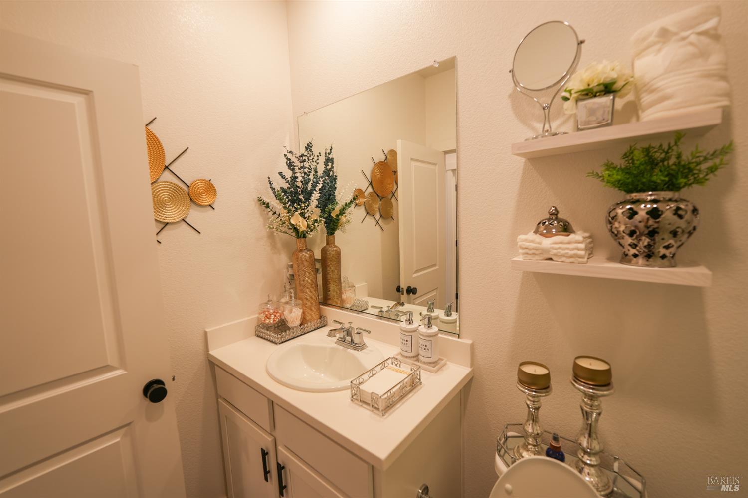 Detail Gallery Image 8 of 39 For 2612 Newberry St, Fairfield,  CA 94533 - 4 Beds | 3 Baths