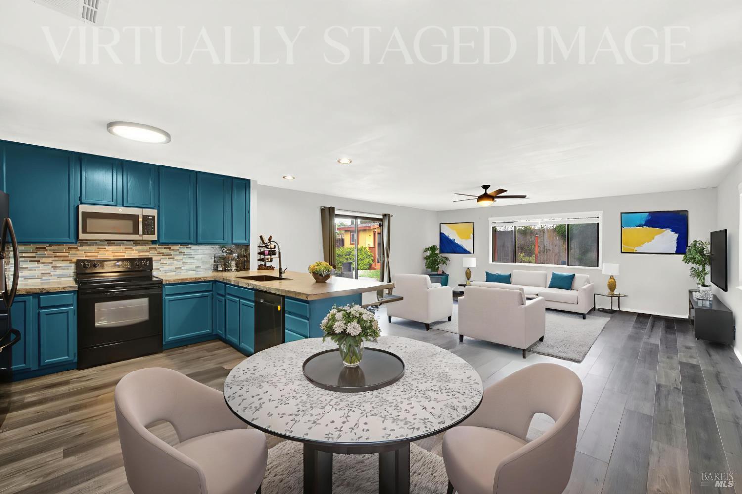 Detail Gallery Image 5 of 68 For 292 Woolner Ct, Fairfield,  CA 94533 - 3 Beds | 2 Baths