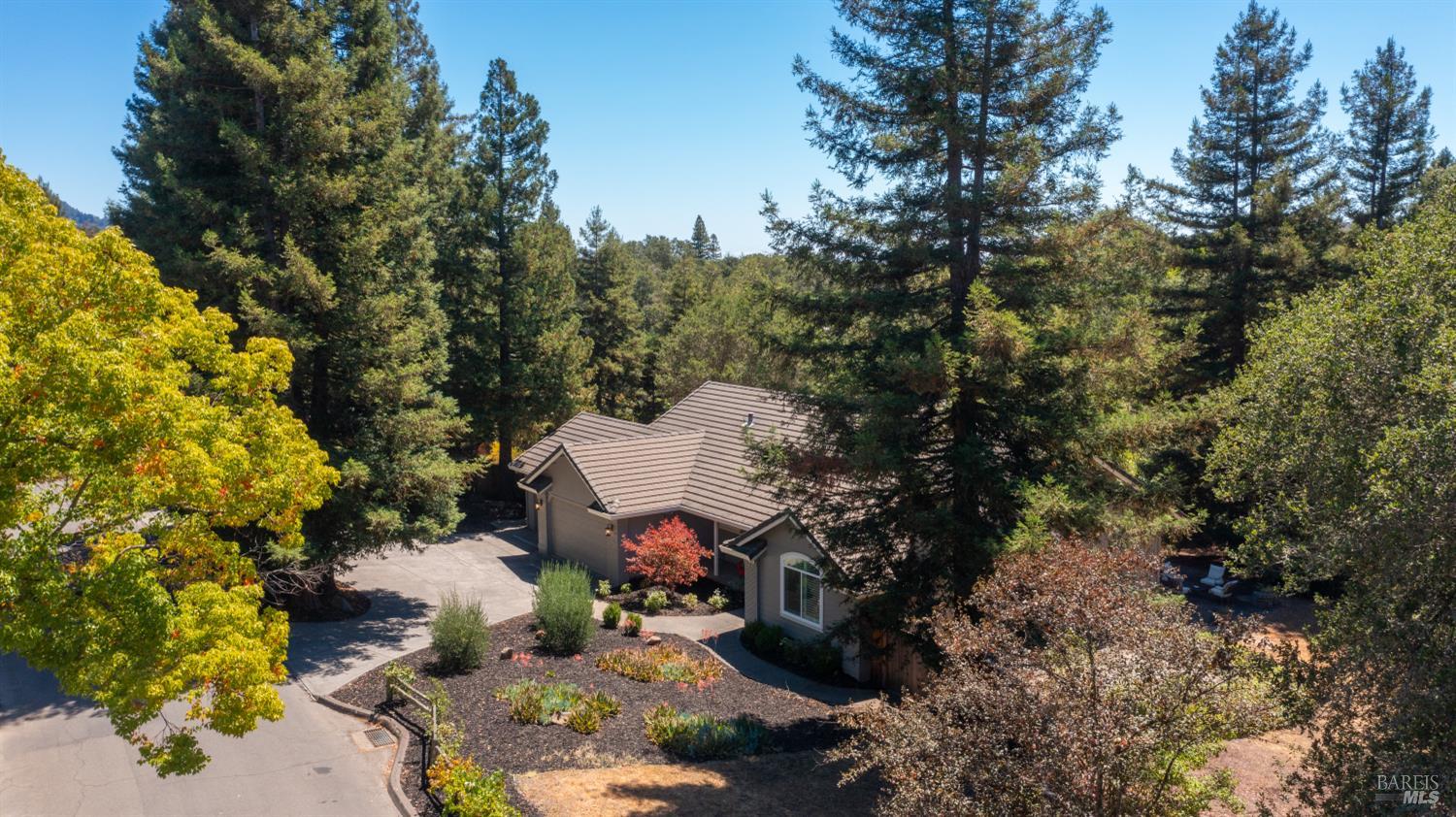 Detail Gallery Image 29 of 29 For 219 Burgundy Rd, Healdsburg,  CA 95448 - 4 Beds | 2 Baths