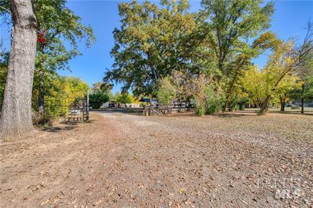 Detail Gallery Image 26 of 41 For 11694 Old Spruce Grove Rd, Lower Lake,  CA 95457 - 1 Beds | 1 Baths