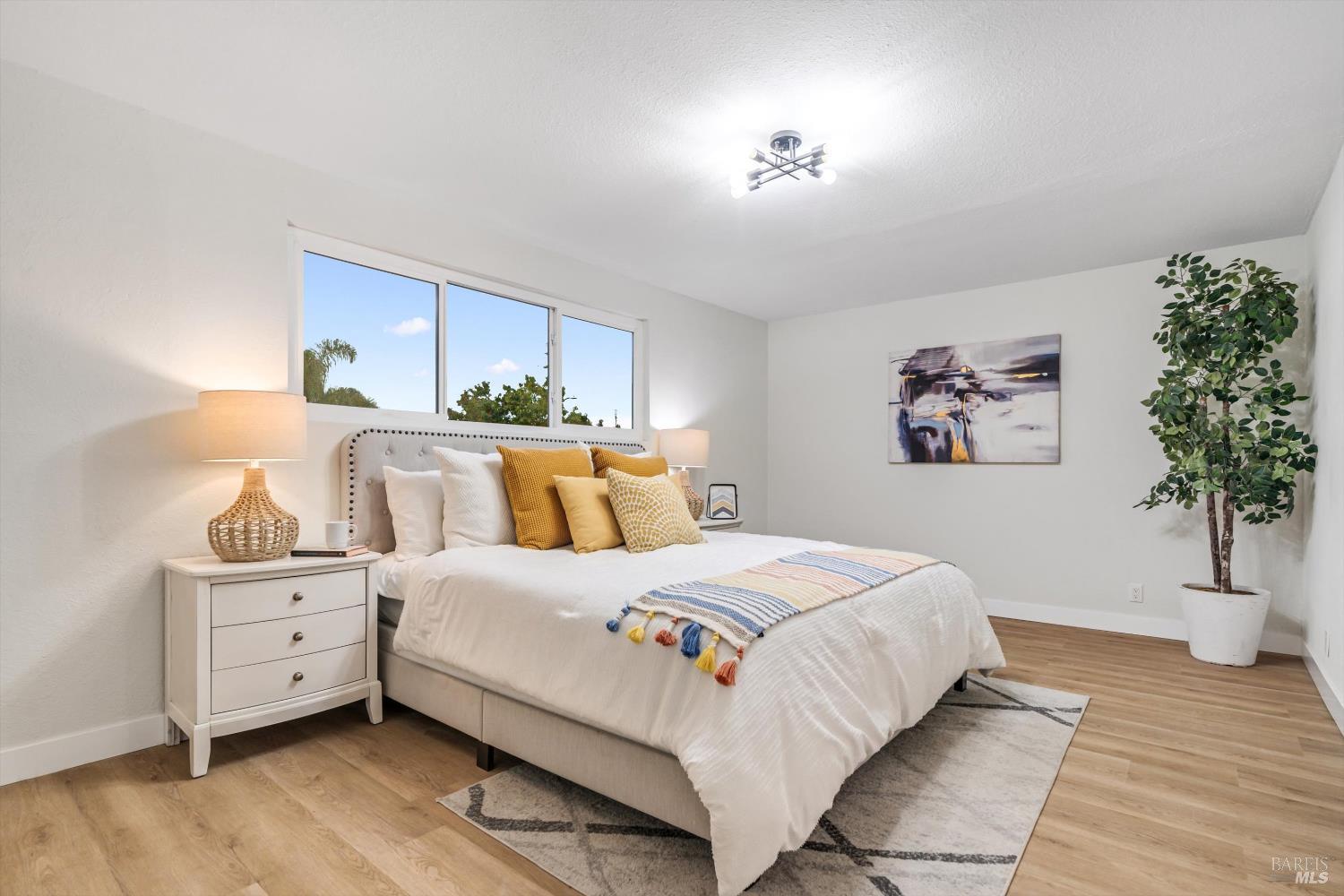 Detail Gallery Image 19 of 23 For 102 Dartmouth Ave, Vallejo,  CA 94589 - 4 Beds | 2 Baths