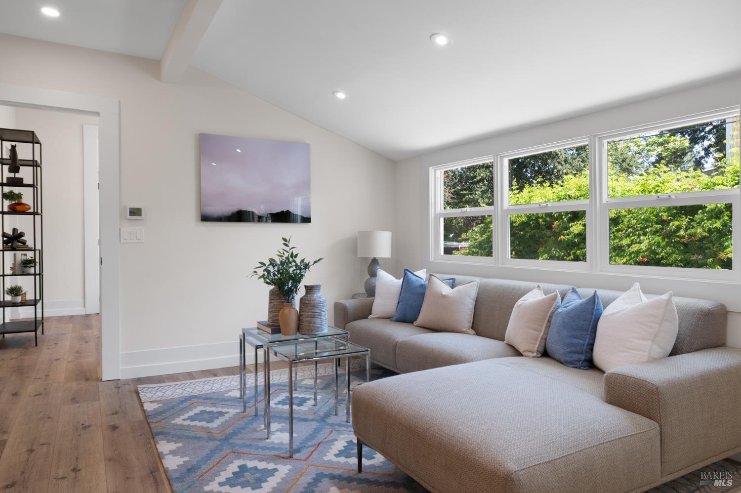 Detail Gallery Image 12 of 13 For 1017 Charter Oak Ave, Saint Helena,  CA 94574 - 2 Beds | 2 Baths