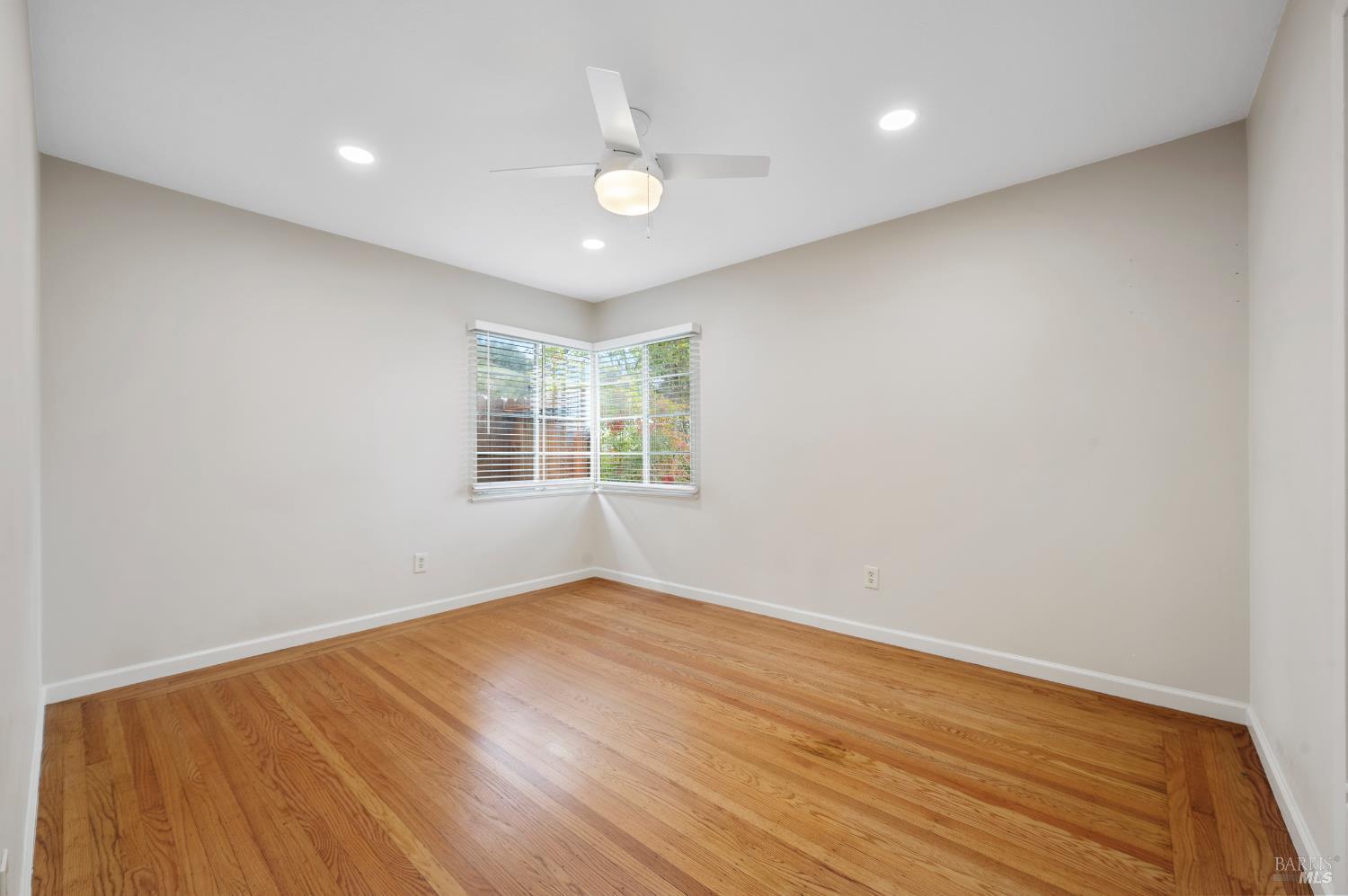 Detail Gallery Image 7 of 50 For 1 Griggs Ln, Napa,  CA 94558 - 2 Beds | 1/1 Baths