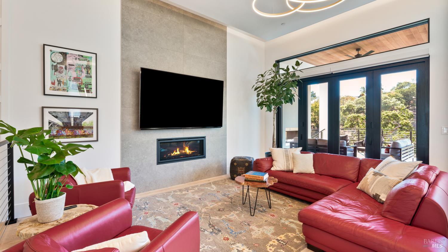 Detail Gallery Image 7 of 49 For 3735 Lakebriar Pl, Santa Rosa,  CA 95403 - 4 Beds | 4 Baths