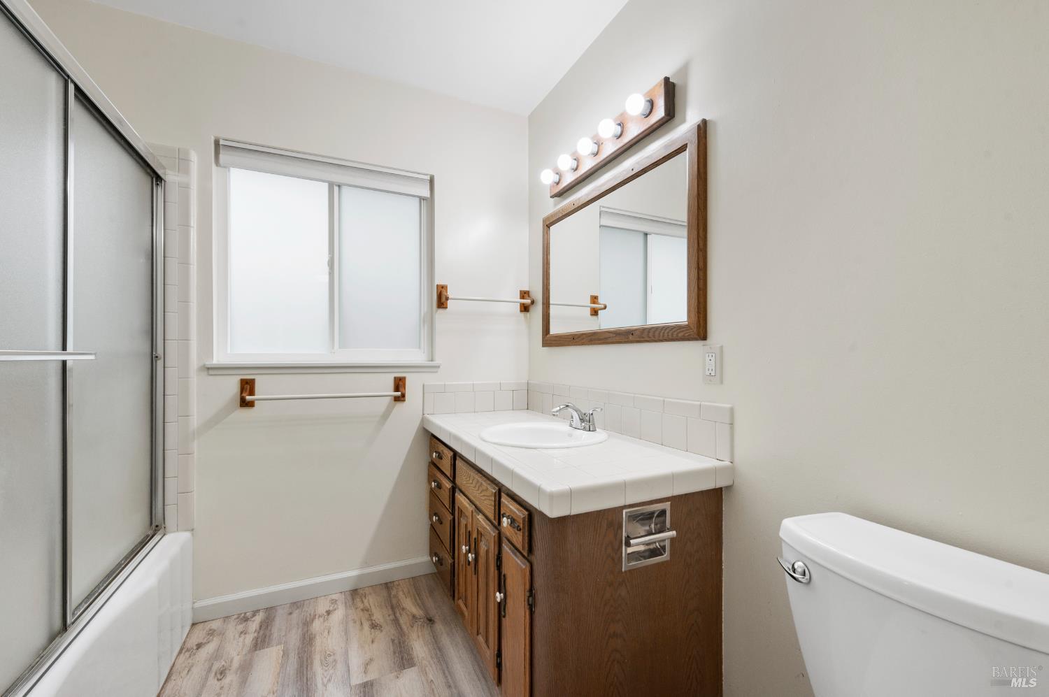 Detail Gallery Image 8 of 50 For 1 Griggs Ln, Napa,  CA 94558 - 2 Beds | 1/1 Baths