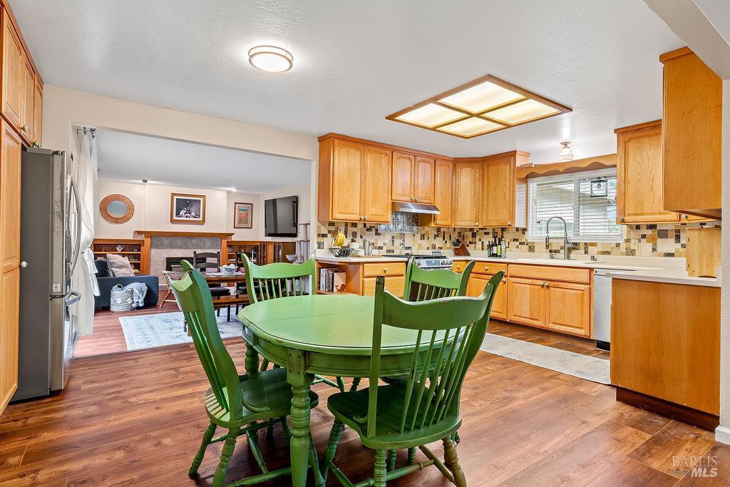 Detail Gallery Image 58 of 74 For 2635 Canterbury Dr, Santa Rosa,  CA 95405 - 3 Beds | 2 Baths