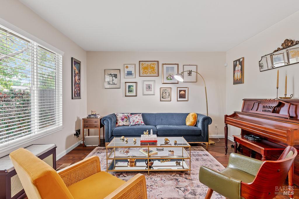 Detail Gallery Image 18 of 74 For 2635 Canterbury Dr, Santa Rosa,  CA 95405 - 3 Beds | 2 Baths