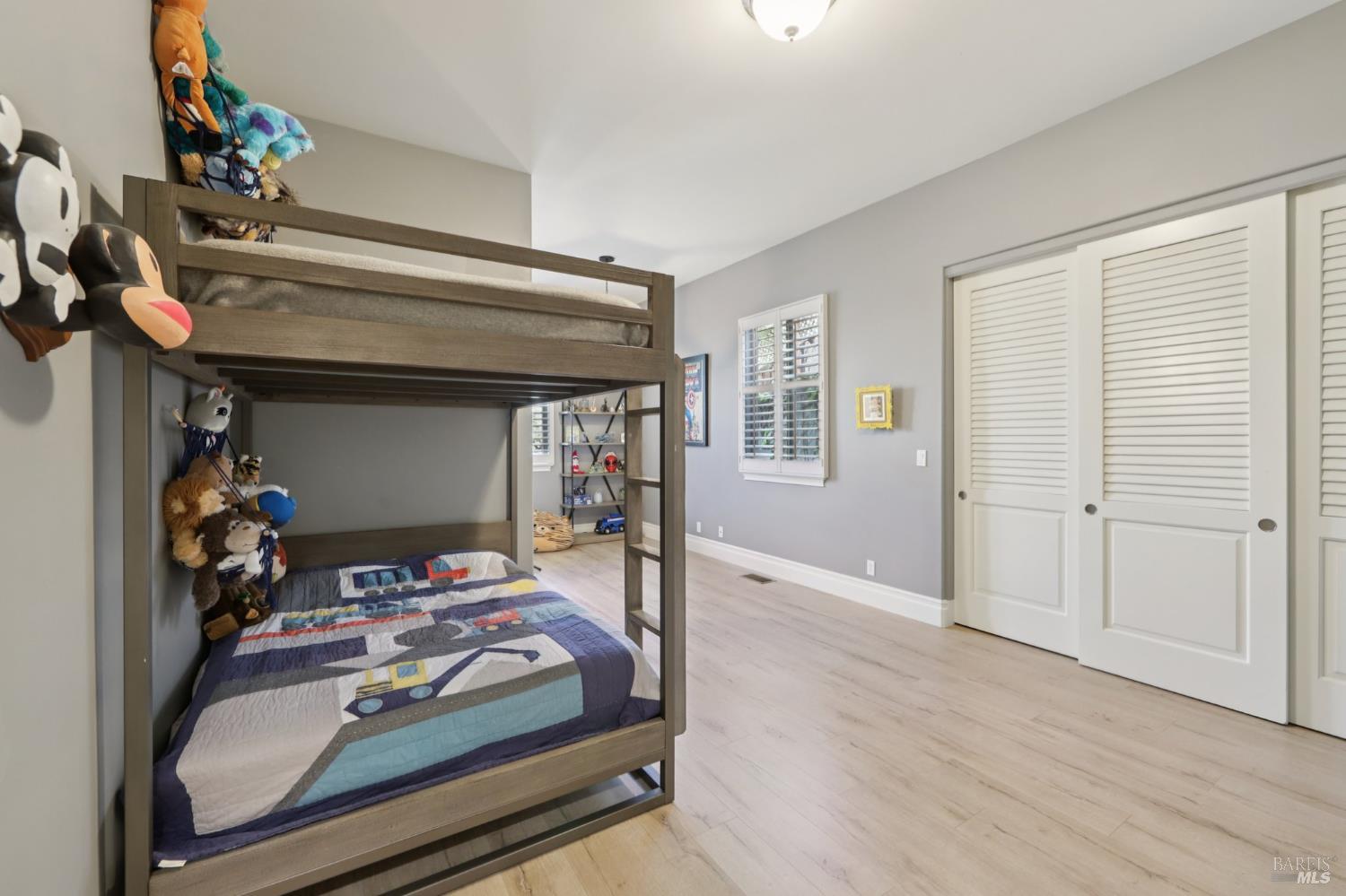 Detail Gallery Image 50 of 70 For 5969 Vista Rdgs, Santa Rosa,  CA 95409 - 5 Beds | 3/1 Baths