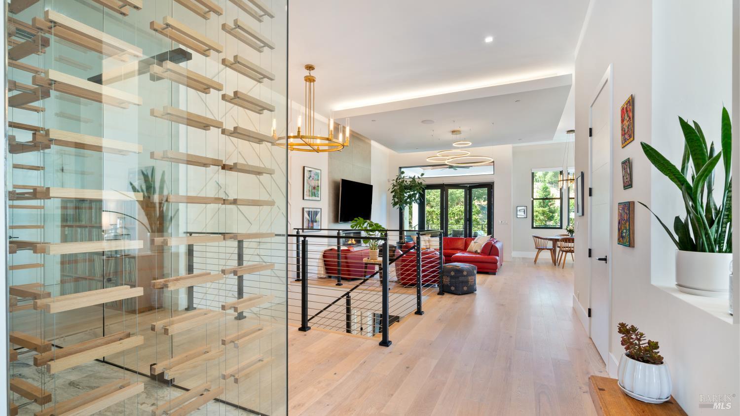 Detail Gallery Image 6 of 49 For 3735 Lakebriar Pl, Santa Rosa,  CA 95403 - 4 Beds | 4 Baths