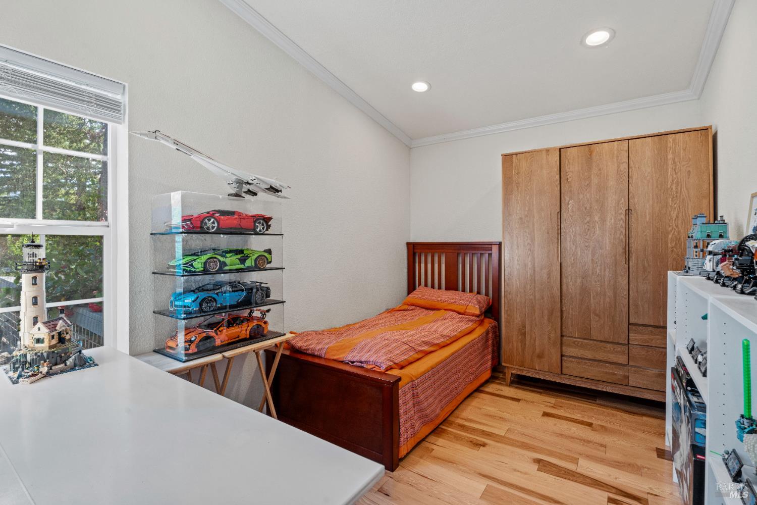 Detail Gallery Image 18 of 31 For 1701 Hickory Ct, Ukiah,  CA 95482 - 3 Beds | 3 Baths