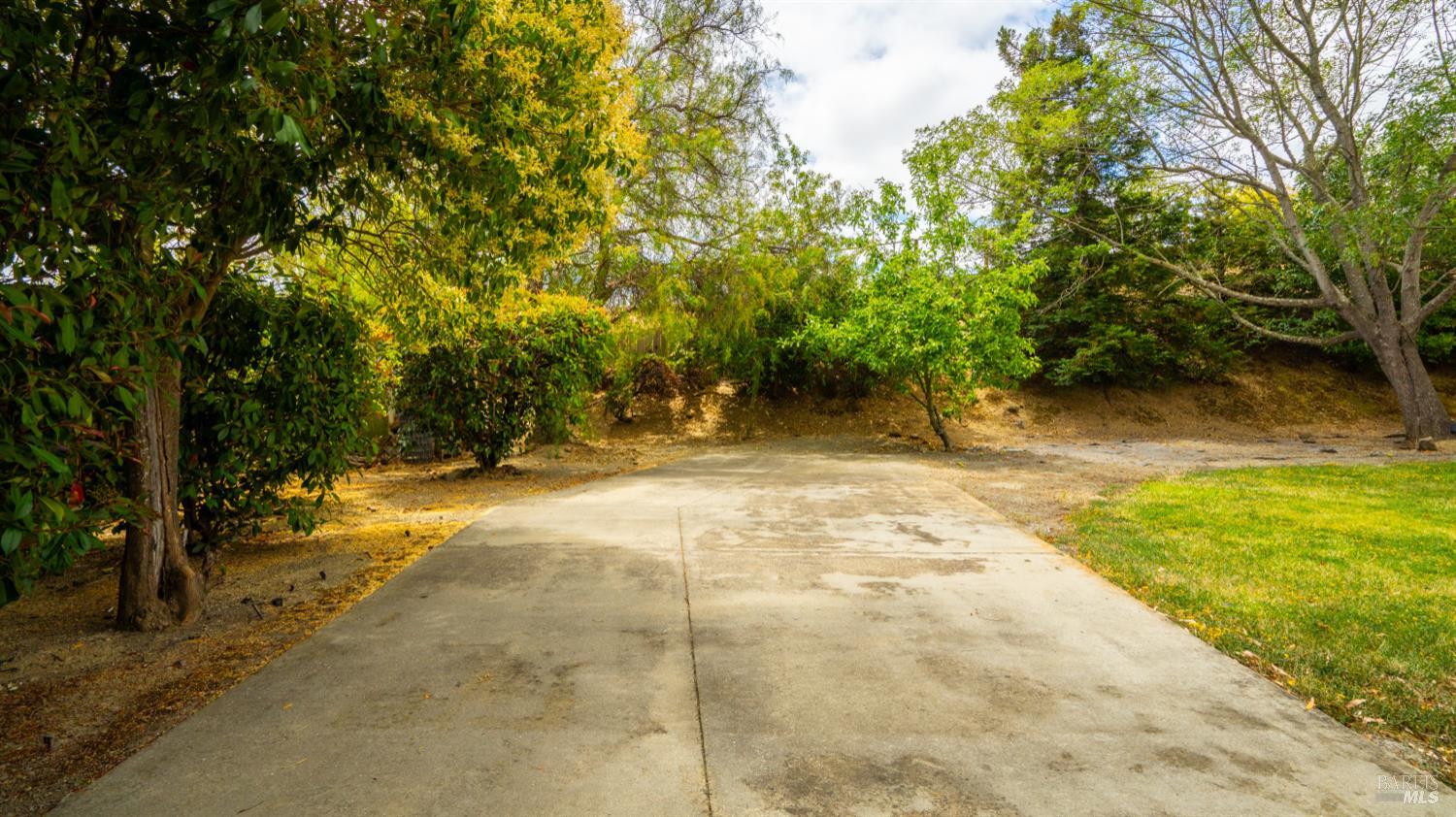 Detail Gallery Image 43 of 49 For 362 Allen Way, Benicia,  CA 94510 - 4 Beds | 3 Baths