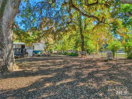 Detail Gallery Image 39 of 41 For 11694 Old Spruce Grove Rd, Lower Lake,  CA 95457 - 1 Beds | 1 Baths