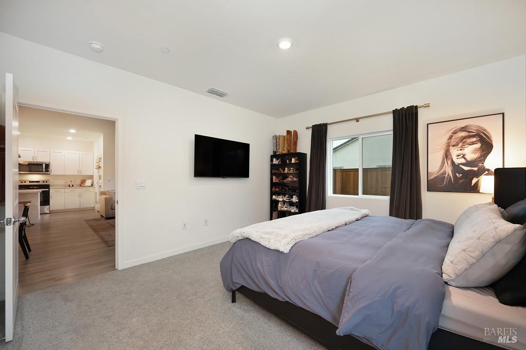 Detail Gallery Image 30 of 40 For 1770 Butterfly Ln, Dixon,  CA 95620 - 3 Beds | 2 Baths