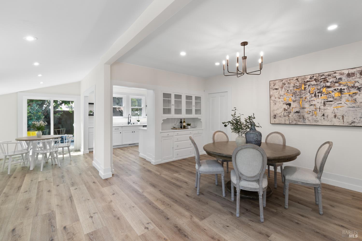 Detail Gallery Image 11 of 13 For 1017 Charter Oak Ave, Saint Helena,  CA 94574 - 2 Beds | 2 Baths