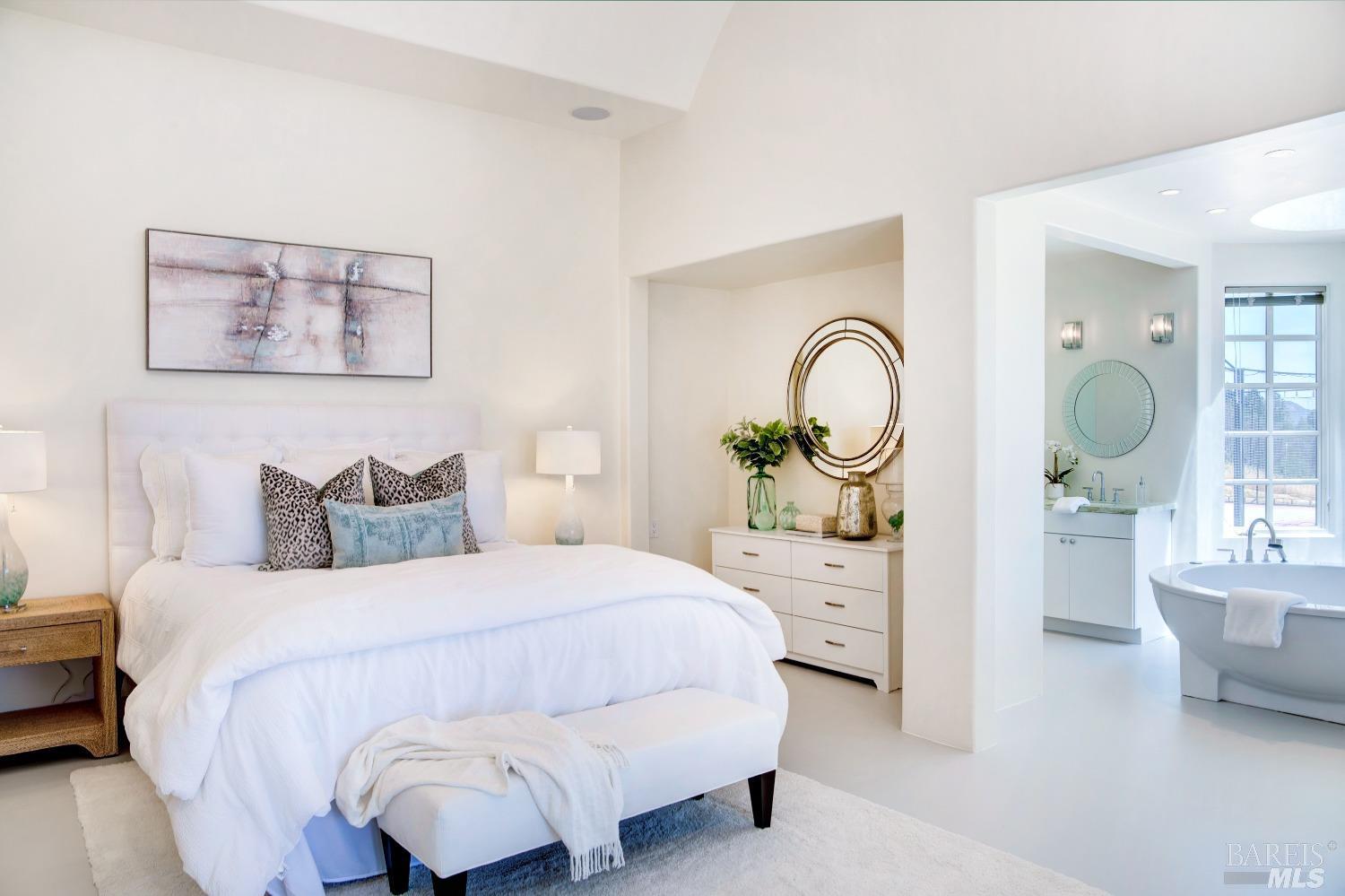 Detail Gallery Image 38 of 68 For 3630 Spring Mountain Rd, Saint Helena,  CA 94574 - 4 Beds | 4/2 Baths