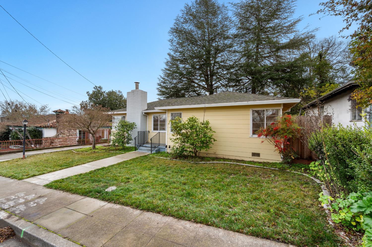 Detail Gallery Image 13 of 50 For 1 Griggs Ln, Napa,  CA 94558 - 2 Beds | 1/1 Baths