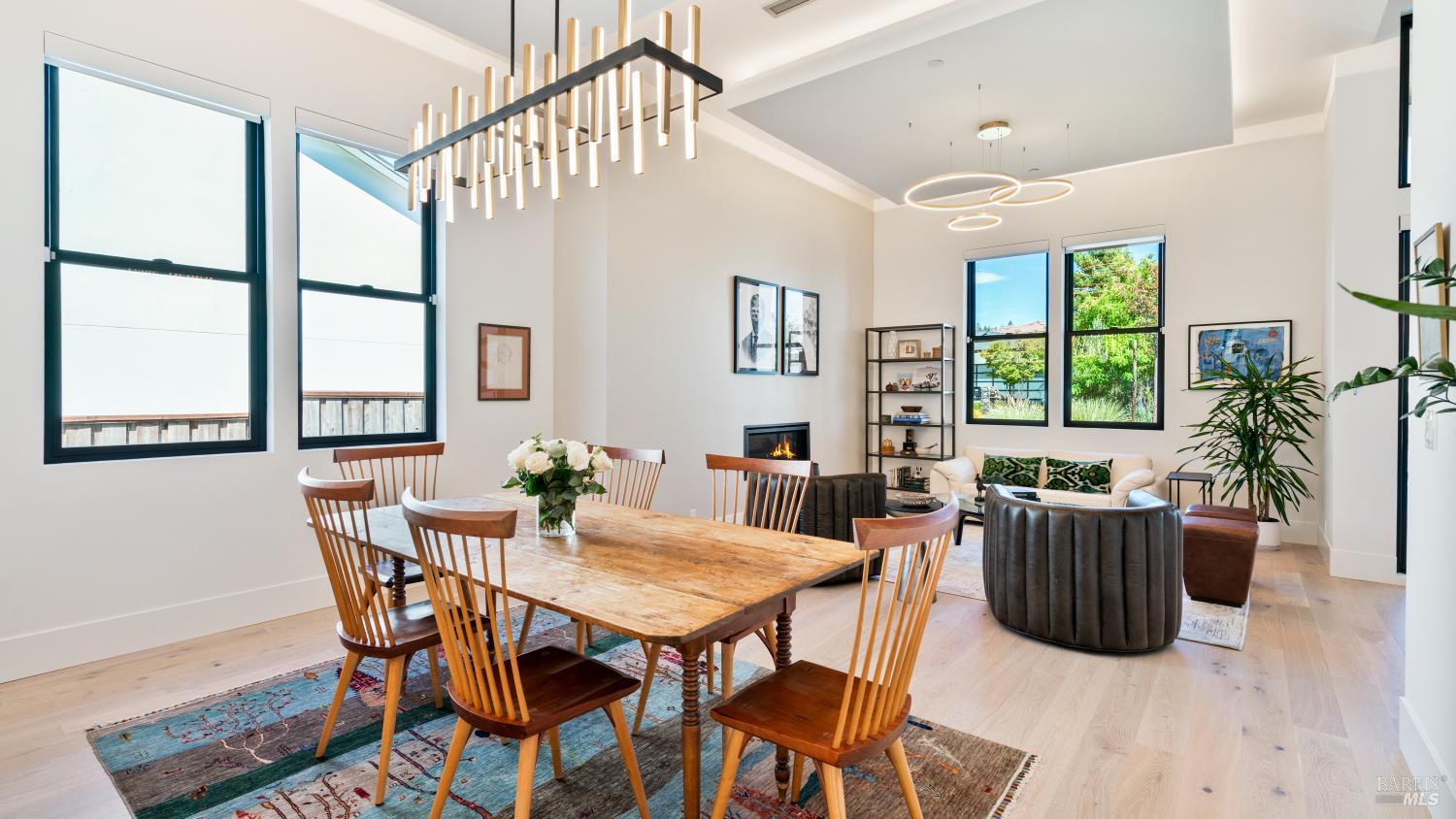 Detail Gallery Image 11 of 49 For 3735 Lakebriar Pl, Santa Rosa,  CA 95403 - 4 Beds | 4 Baths