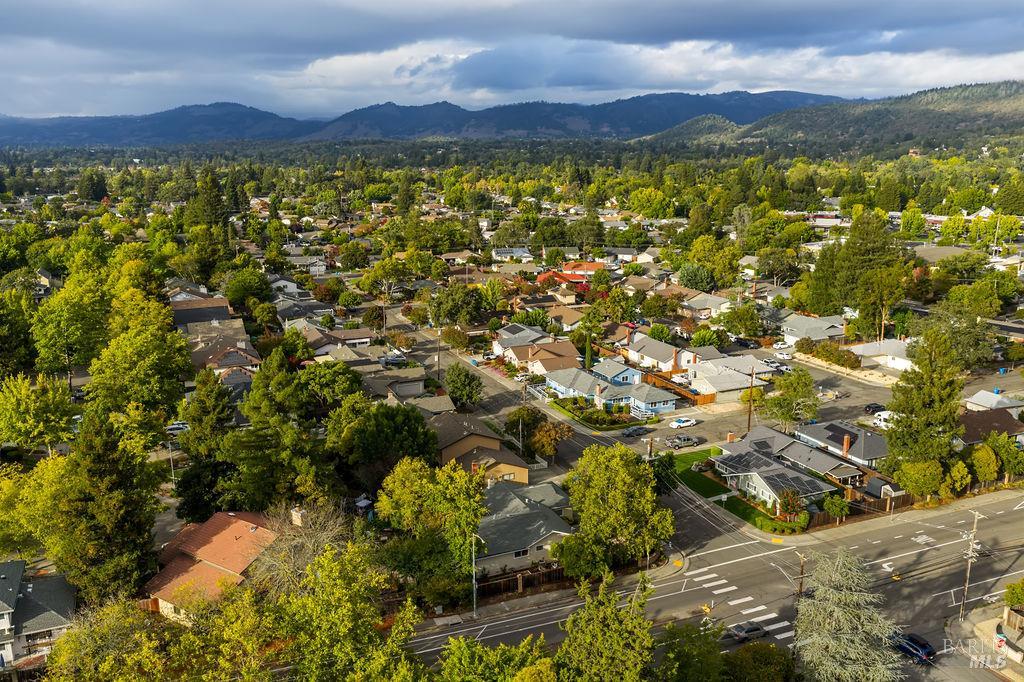 Detail Gallery Image 71 of 74 For 2635 Canterbury Dr, Santa Rosa,  CA 95405 - 3 Beds | 2 Baths