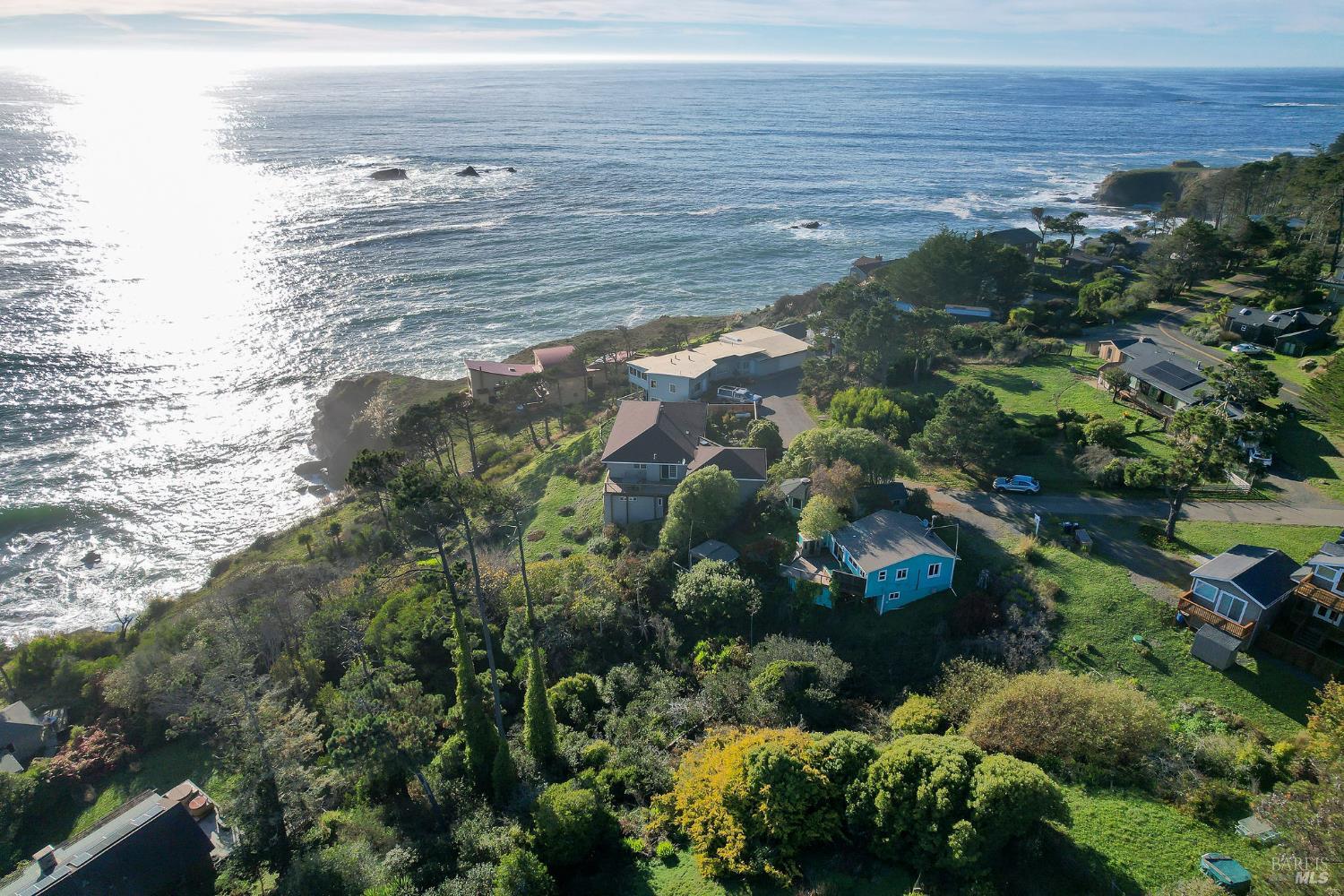 Detail Gallery Image 43 of 69 For 38882 Honey Run Ln, Gualala,  CA 95445 - 1 Beds | 1 Baths