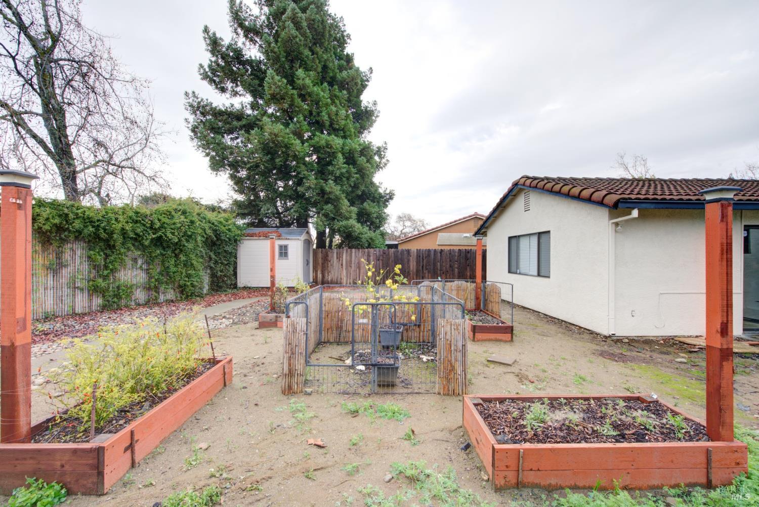 Detail Gallery Image 60 of 68 For 292 Woolner Ct, Fairfield,  CA 94533 - 3 Beds | 2 Baths