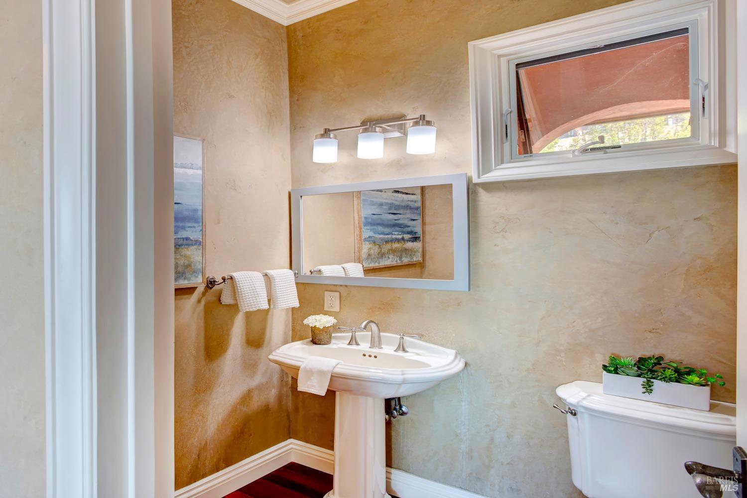 Detail Gallery Image 54 of 75 For 1340 Crestmont Dr, Angwin,  CA 94508 - 4 Beds | 4/1 Baths