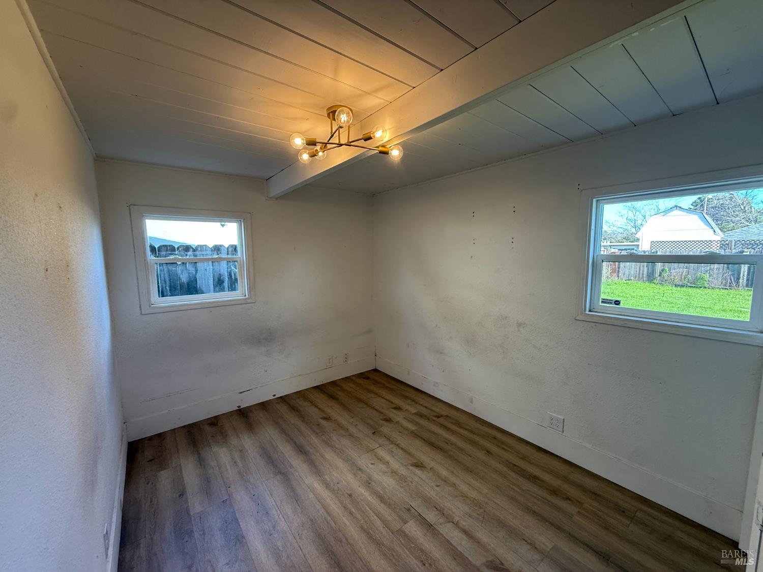 Detail Gallery Image 8 of 14 For 1106 Van Buren St, Fairfield,  CA 94533 - 3 Beds | 1 Baths