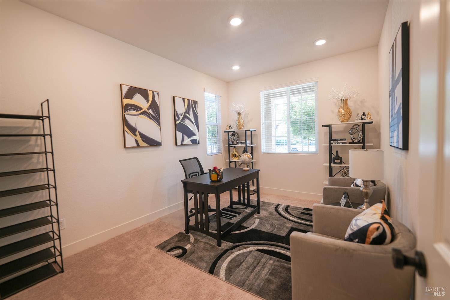 Detail Gallery Image 6 of 39 For 2612 Newberry St, Fairfield,  CA 94533 - 4 Beds | 3 Baths