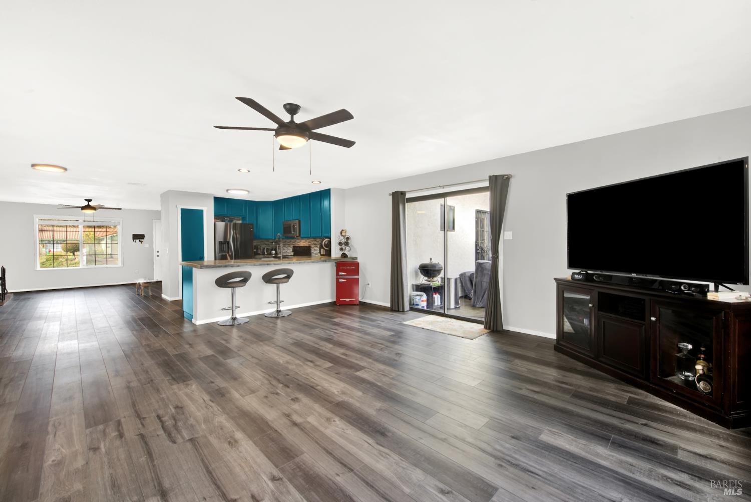 Detail Gallery Image 14 of 68 For 292 Woolner Ct, Fairfield,  CA 94533 - 3 Beds | 2 Baths