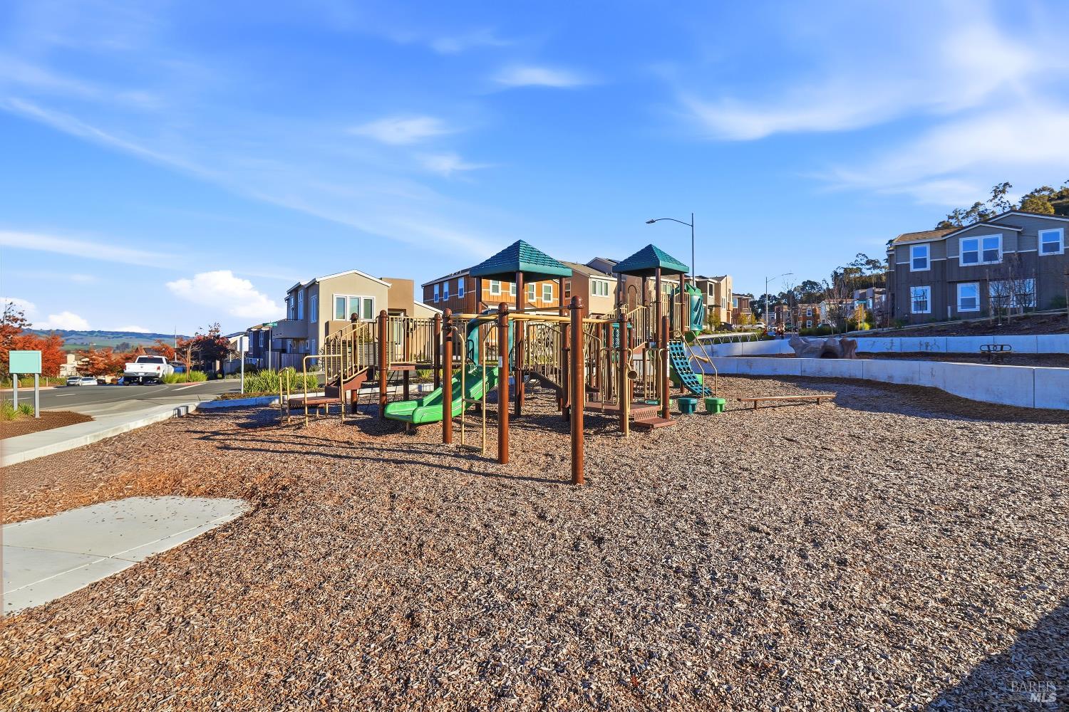 Detail Gallery Image 50 of 52 For 586 Sapphire St, Petaluma,  CA 94952 - 5 Beds | 3 Baths