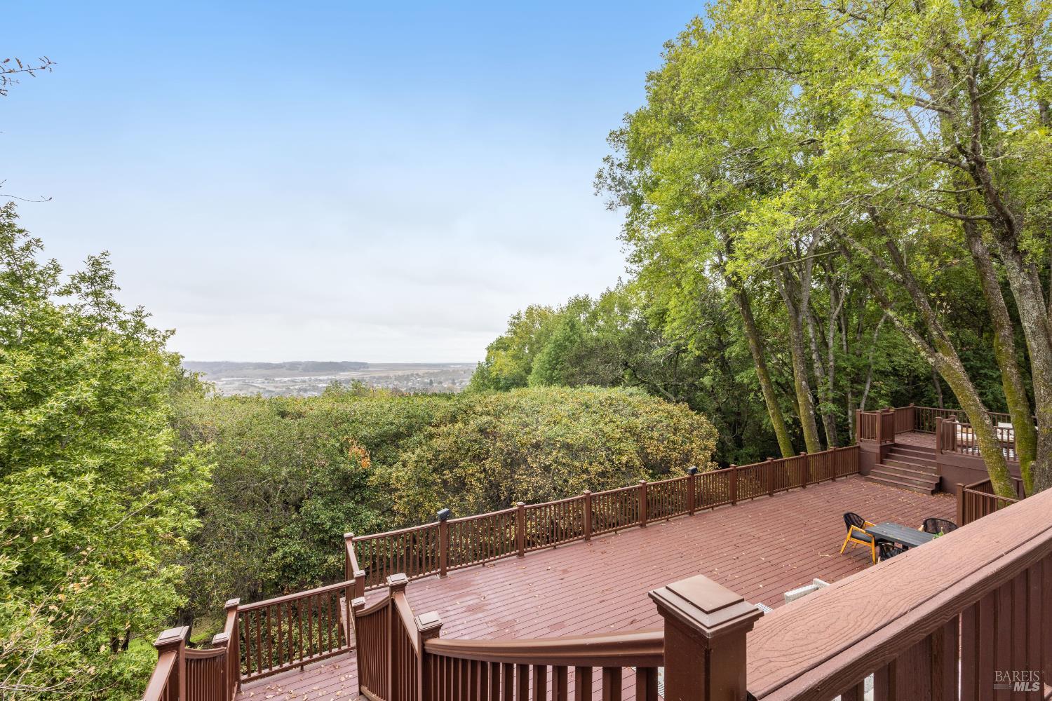 Detail Gallery Image 30 of 34 For 101 Garner Dr, Novato,  CA 94947 - 5 Beds | 4 Baths