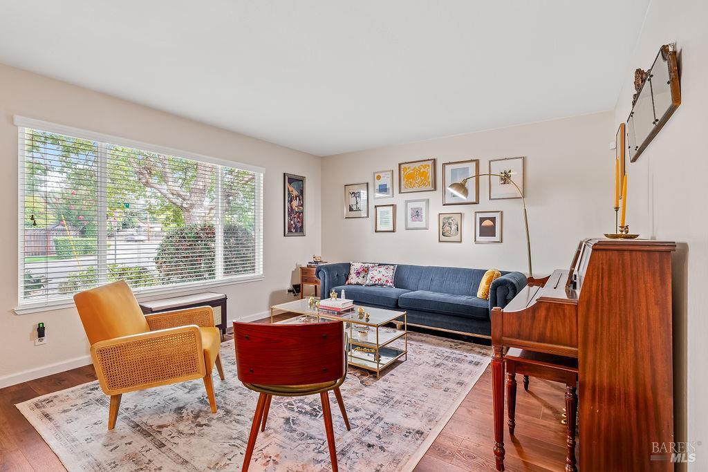 Detail Gallery Image 38 of 74 For 2635 Canterbury Dr, Santa Rosa,  CA 95405 - 3 Beds | 2 Baths