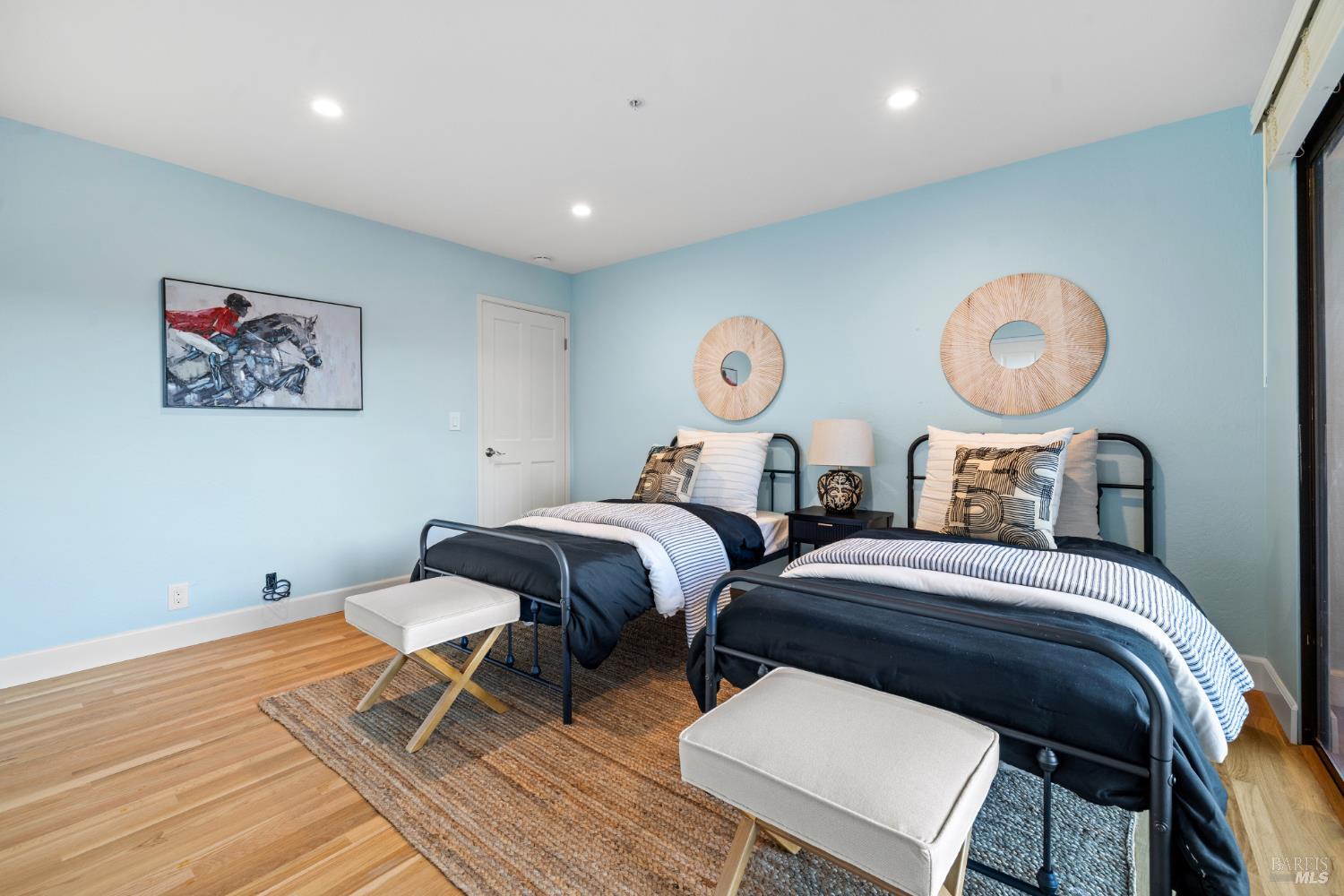 Detail Gallery Image 24 of 34 For 101 Garner Dr, Novato,  CA 94947 - 5 Beds | 4 Baths