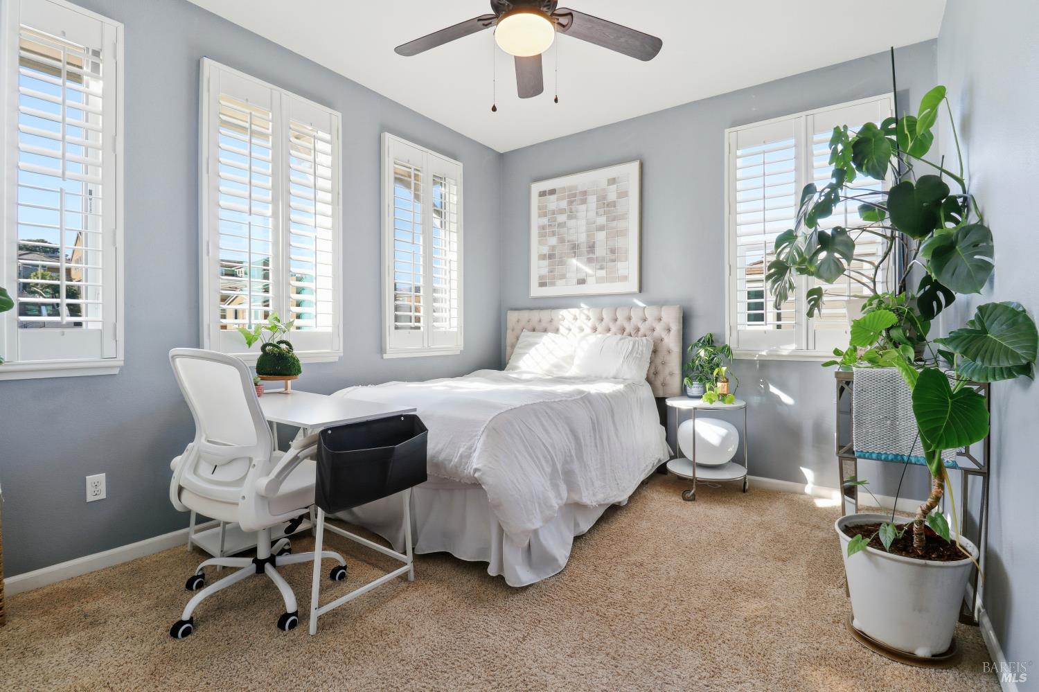 Detail Gallery Image 28 of 52 For 586 Sapphire St, Petaluma,  CA 94952 - 5 Beds | 3 Baths