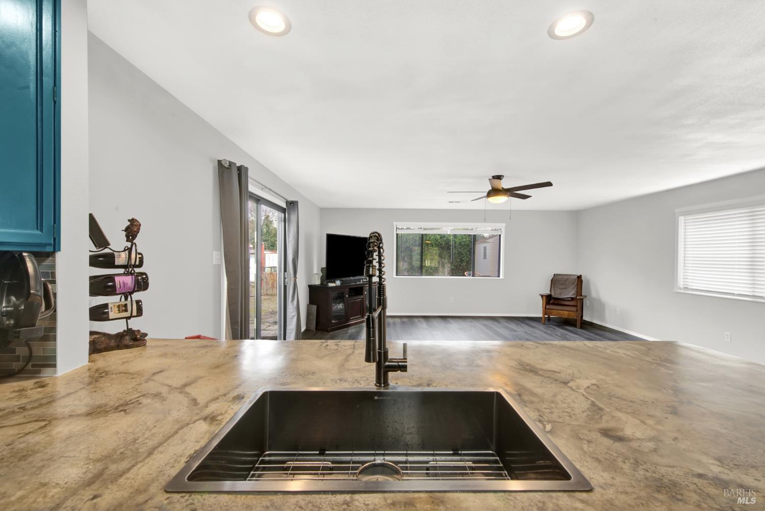 Detail Gallery Image 26 of 68 For 292 Woolner Ct, Fairfield,  CA 94533 - 3 Beds | 2 Baths