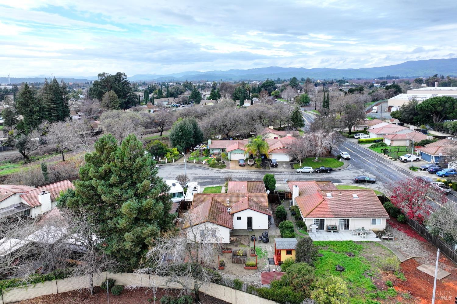 Detail Gallery Image 47 of 68 For 292 Woolner Ct, Fairfield,  CA 94533 - 3 Beds | 2 Baths