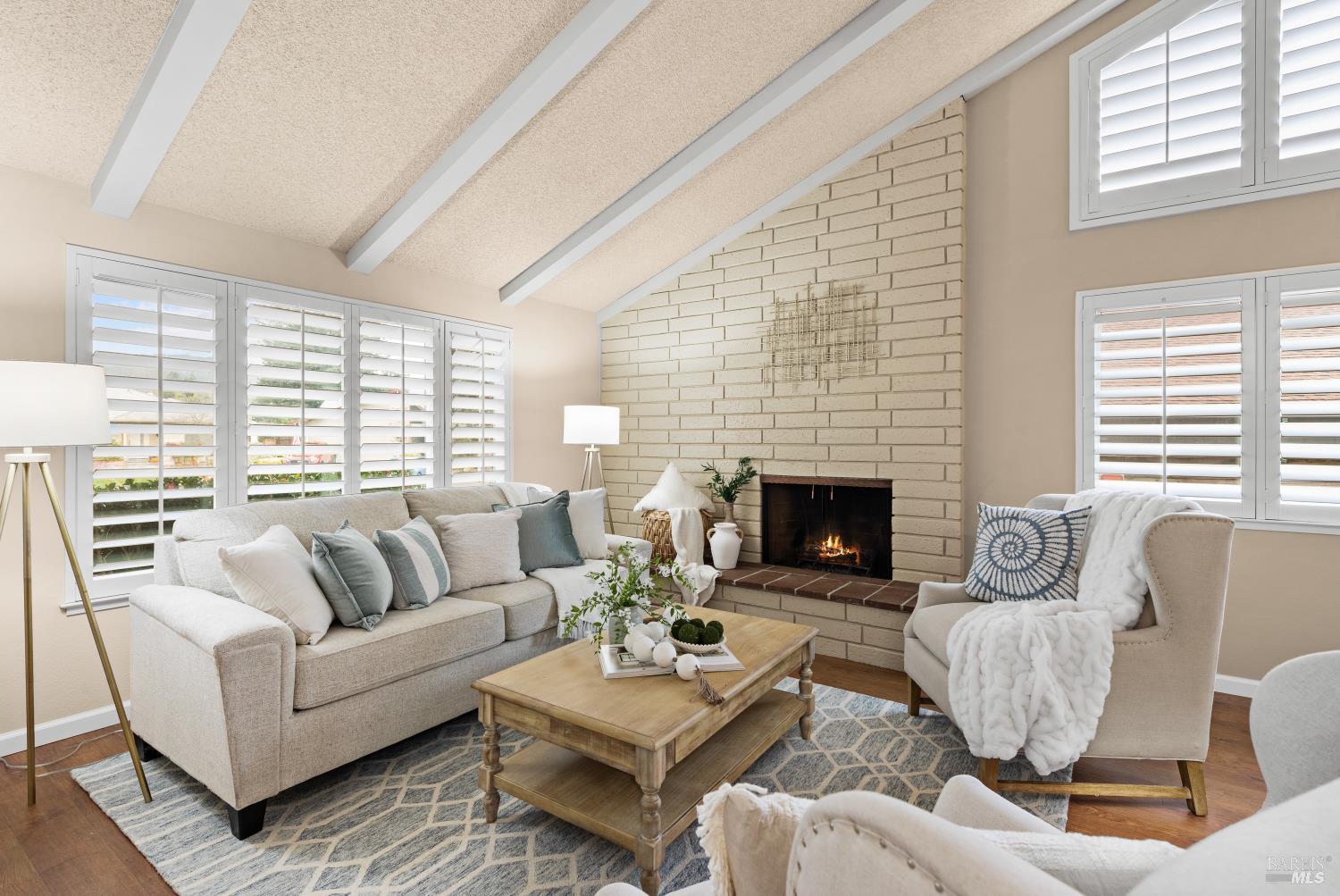 Front Image Thumbnail for BA325104345