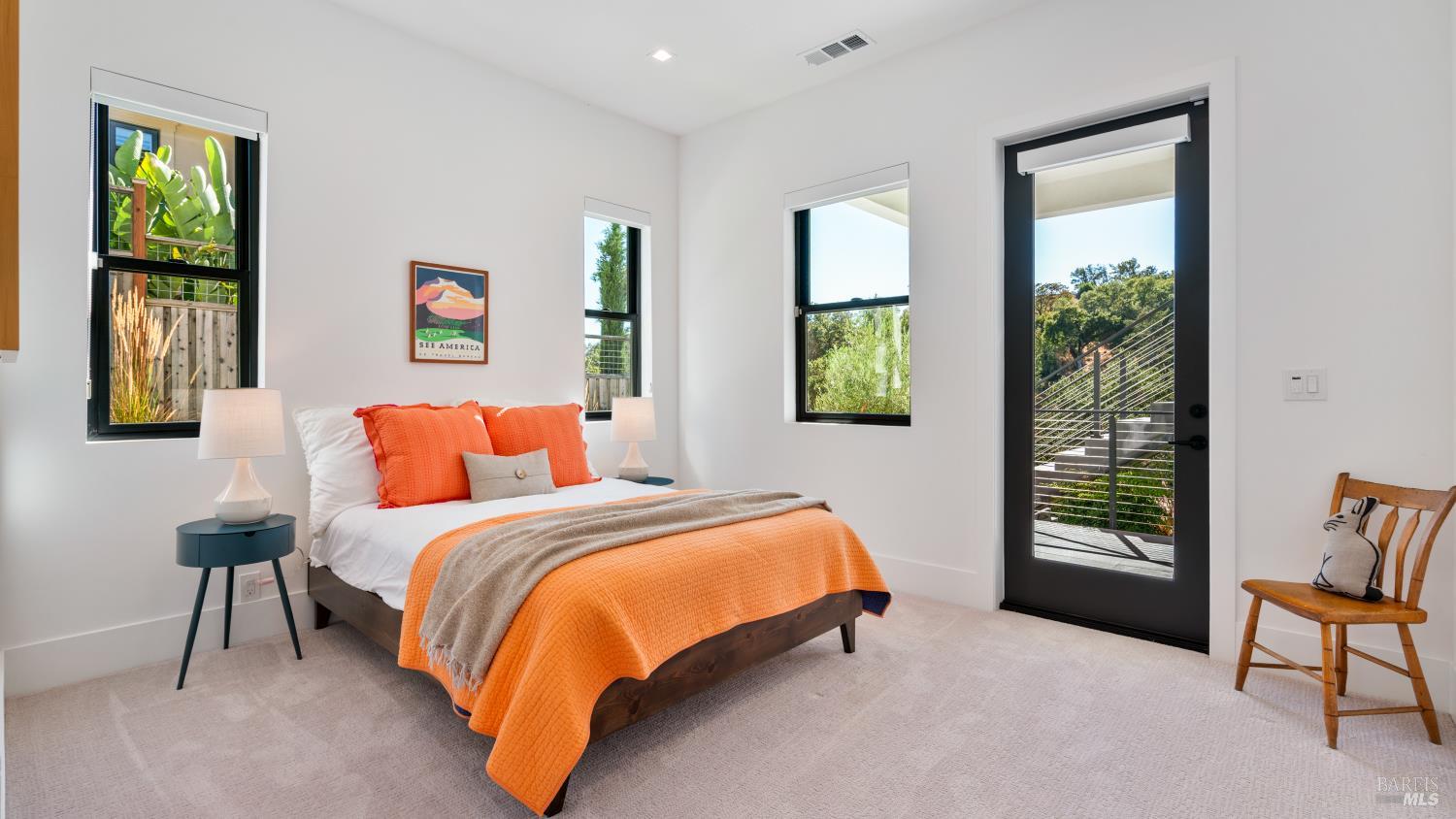 Detail Gallery Image 31 of 49 For 3735 Lakebriar Pl, Santa Rosa,  CA 95403 - 4 Beds | 4 Baths