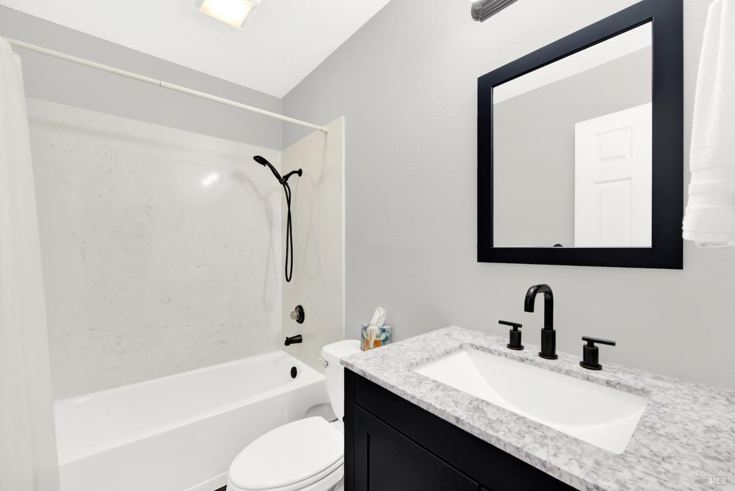 Detail Gallery Image 38 of 68 For 292 Woolner Ct, Fairfield,  CA 94533 - 3 Beds | 2 Baths