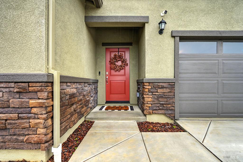Detail Gallery Image 4 of 40 For 1770 Butterfly Ln, Dixon,  CA 95620 - 3 Beds | 2 Baths