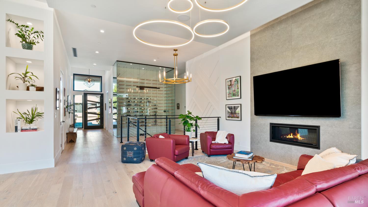 Detail Gallery Image 14 of 49 For 3735 Lakebriar Pl, Santa Rosa,  CA 95403 - 4 Beds | 4 Baths