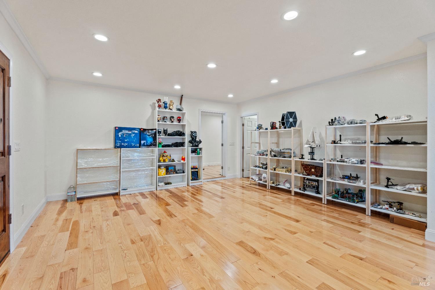 Detail Gallery Image 4 of 31 For 1701 Hickory Ct, Ukiah,  CA 95482 - 3 Beds | 3 Baths