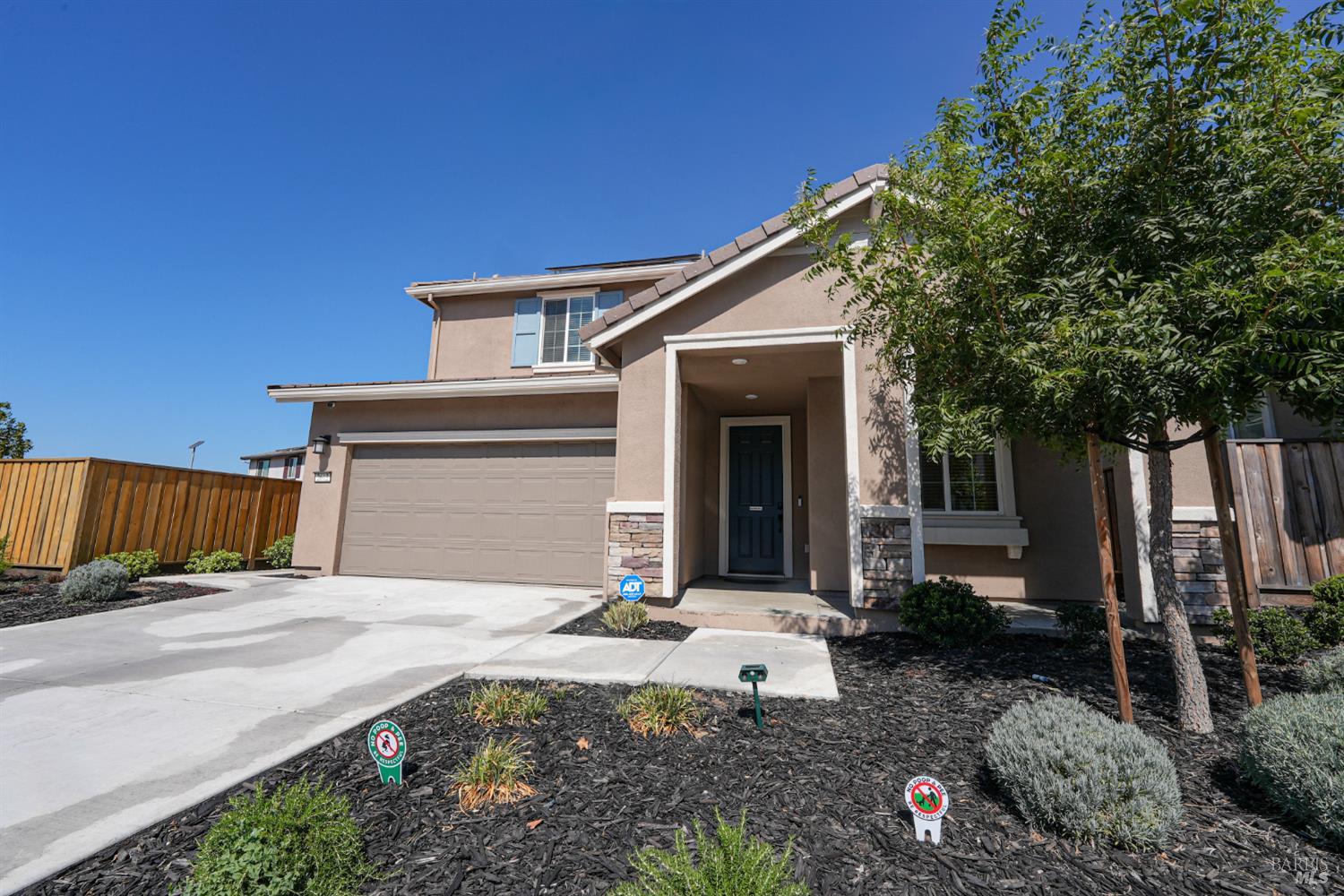 Front Image Thumbnail for BA326000854