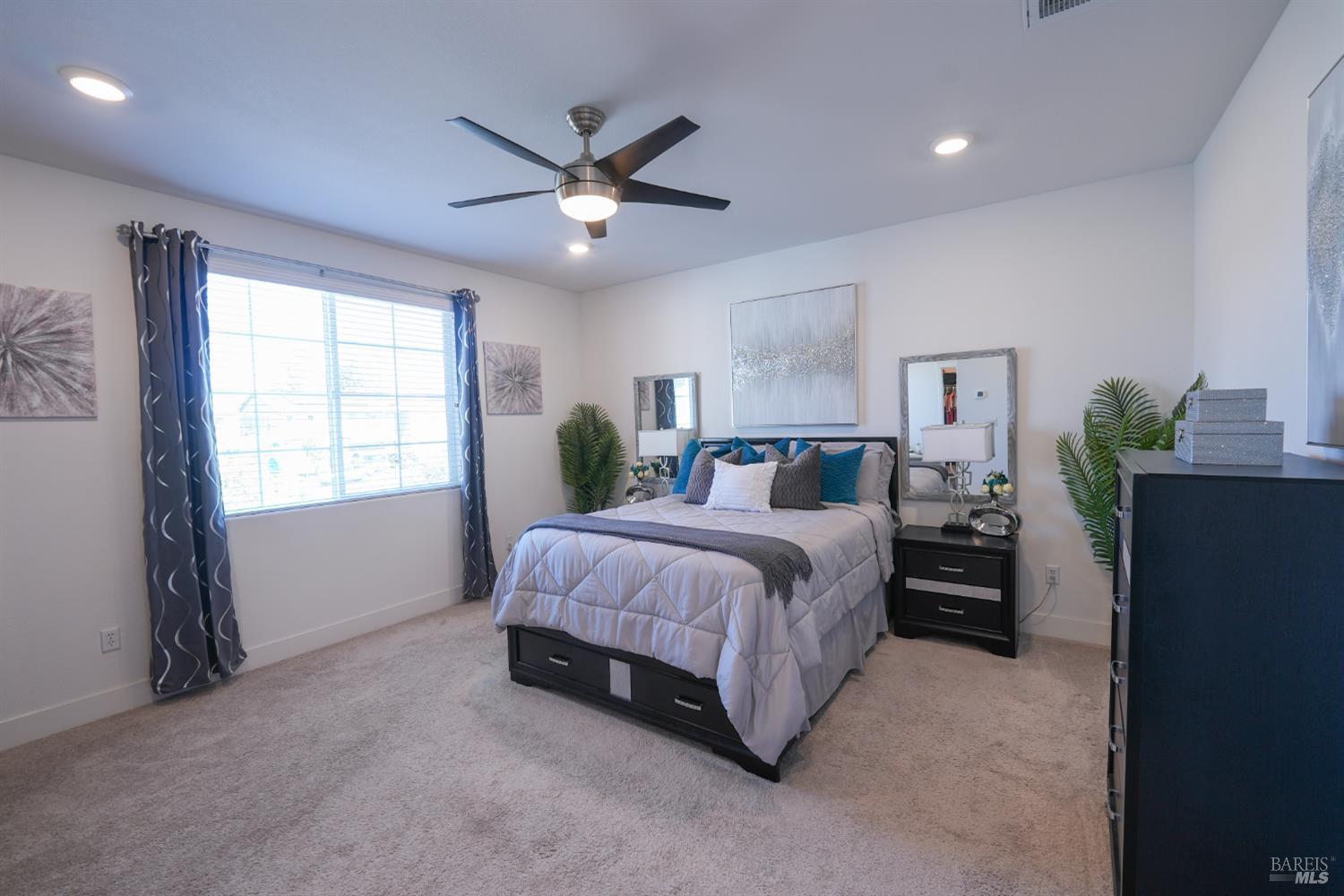 Detail Gallery Image 26 of 39 For 2612 Newberry St, Fairfield,  CA 94533 - 4 Beds | 3 Baths