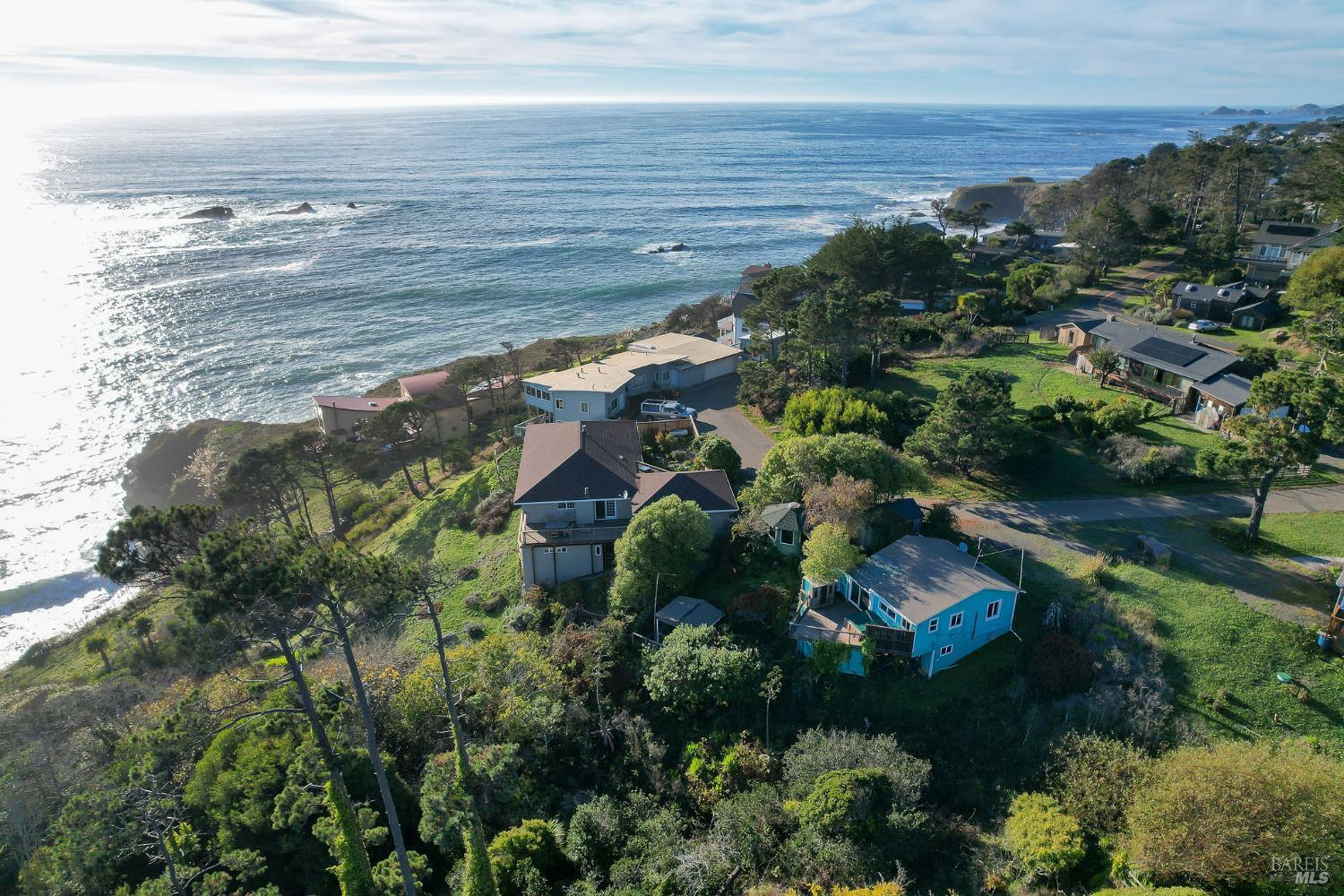 Detail Gallery Image 54 of 69 For 38882 Honey Run Ln, Gualala,  CA 95445 - 1 Beds | 1 Baths