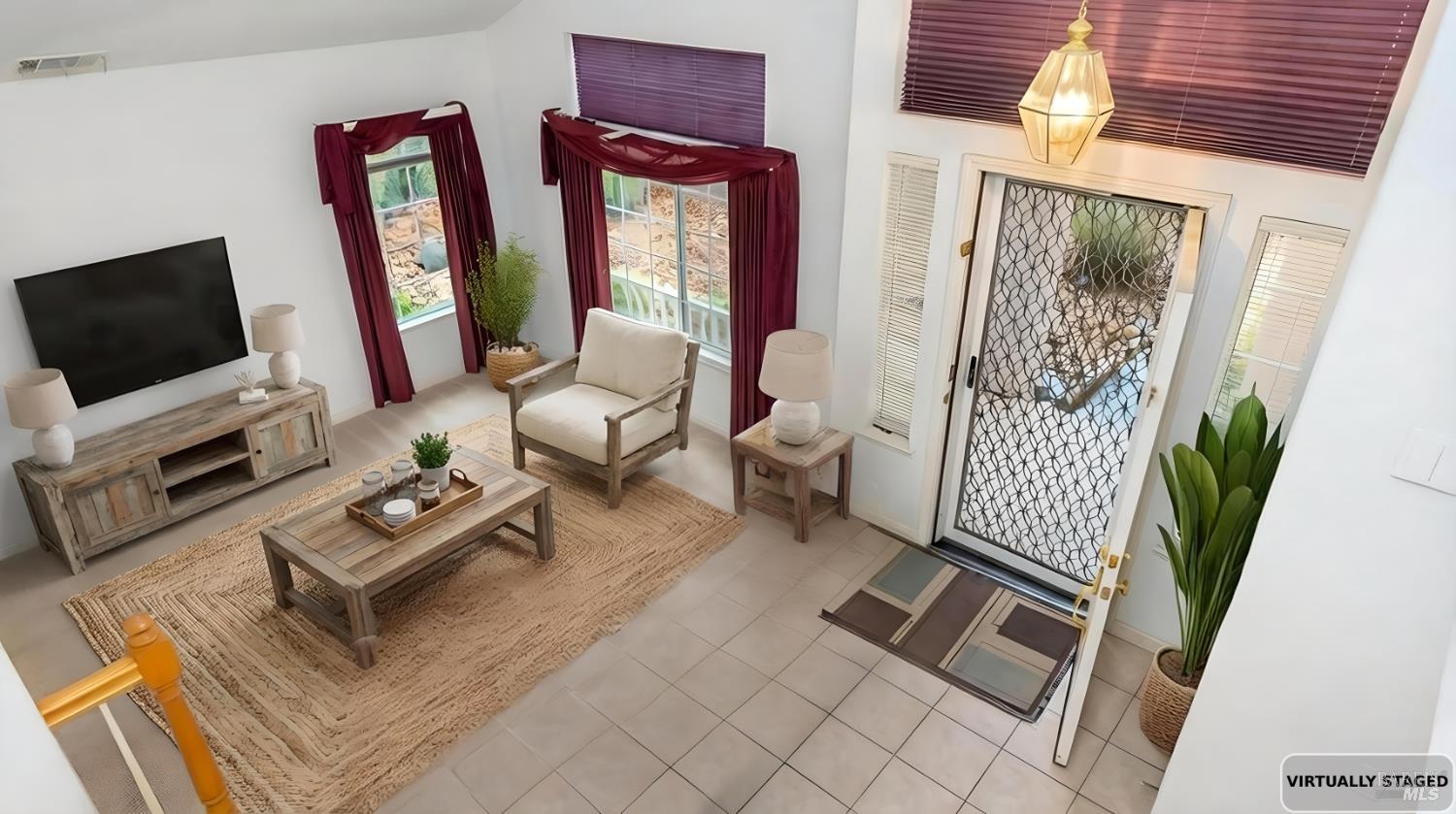 Detail Gallery Image 4 of 43 For 4124 Singletree Way, Fairfield,  CA 94533 - 5 Beds | 3 Baths